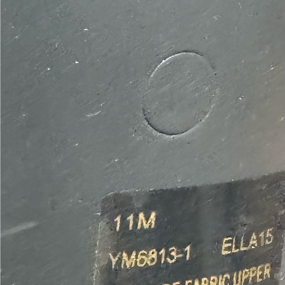 Ella Boots size 11 item 26 - Picture 2 of 5